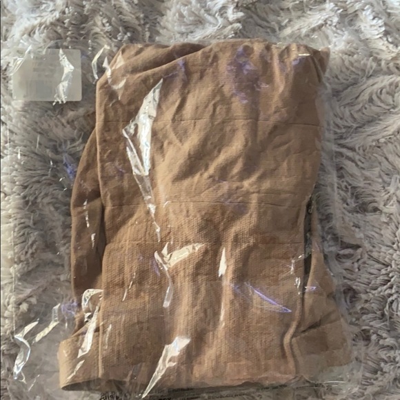 Spanx Nude All the Way Up NIB Sz G - Picture 2 of 2